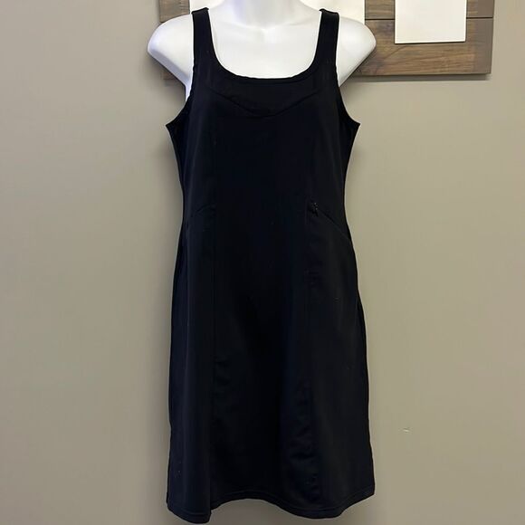 Athleta Dresses & Skirts - Athleta Black Sleeveless Tenniscore Athletic Mini Pullover Pleated Dress-Small